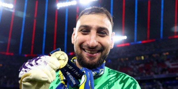 多纳鲁马确定离队？或将加盟曼联，瓜帅执教中国队敢不敢！